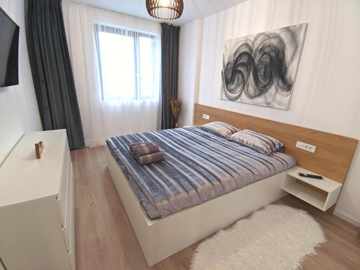 Cluj Airport Apartment Exteriör bild